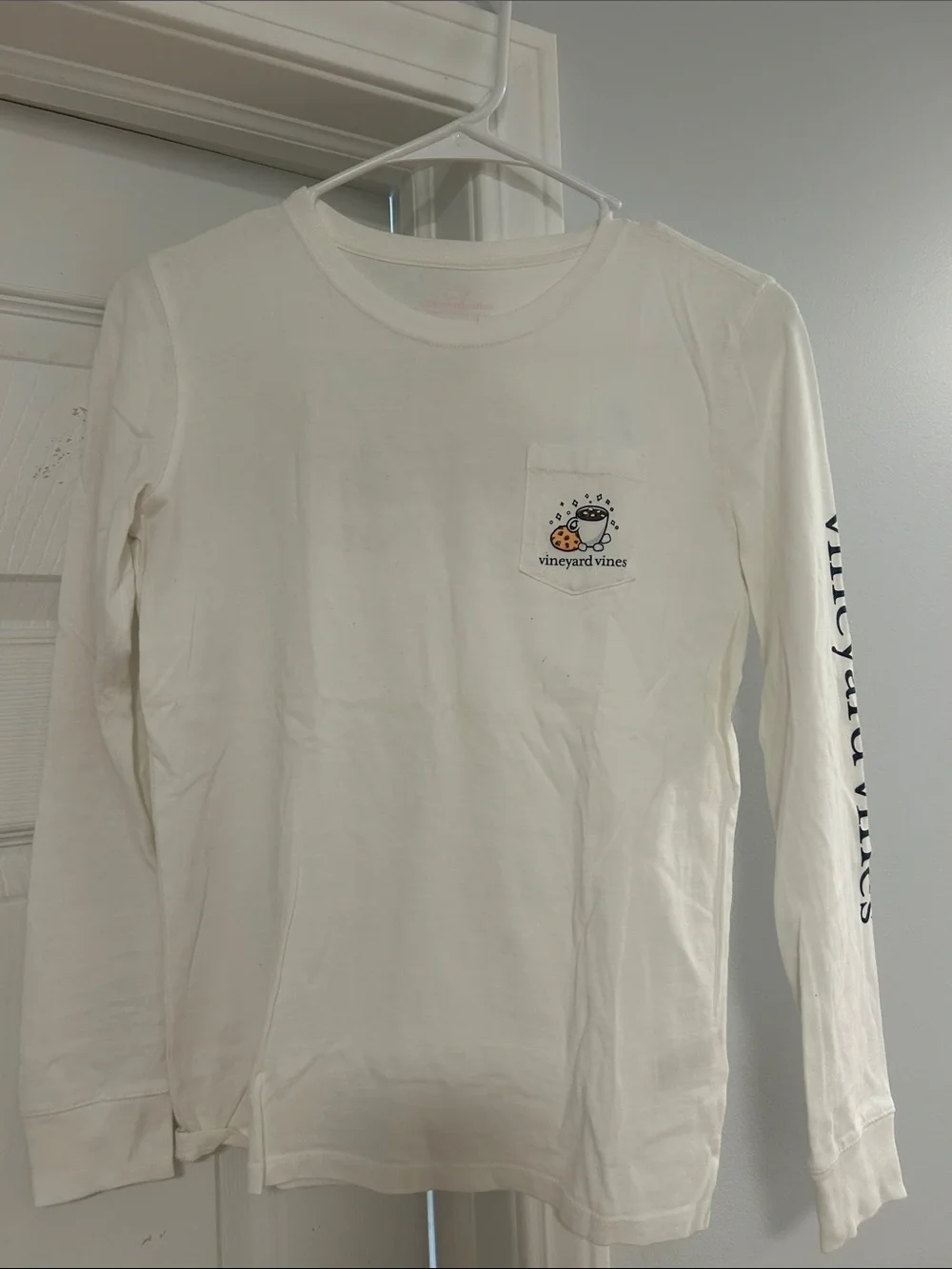 Vineyard Vines Kids White Long-Sleeve Pocket Tee with Pocket Graphic